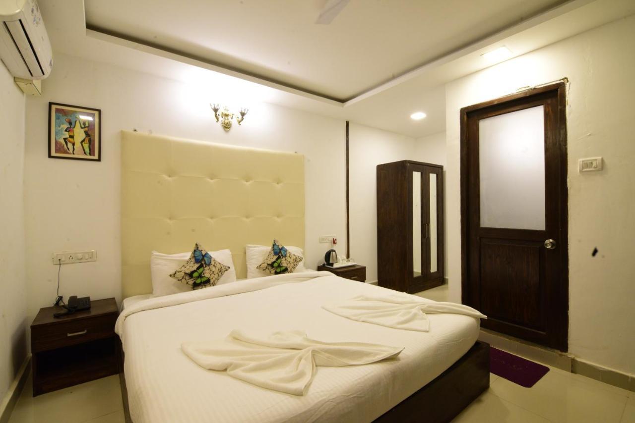 Amor By The Walk Stayss Morjim Exterior foto